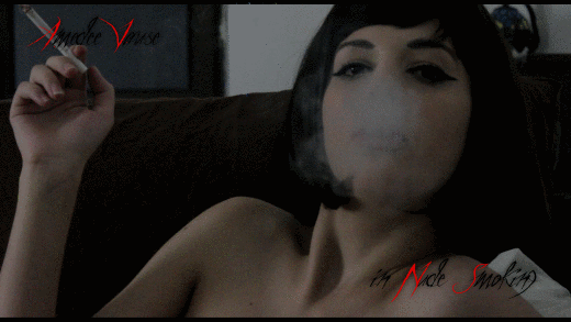 Detector reccomend goth girl smoking