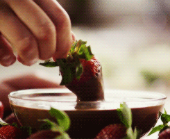 Claws reccomend chocolate strawberry