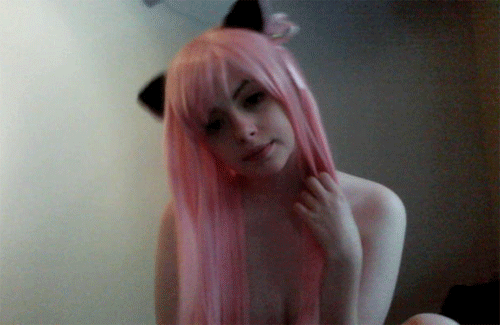Pink hair muscle webcam girl
