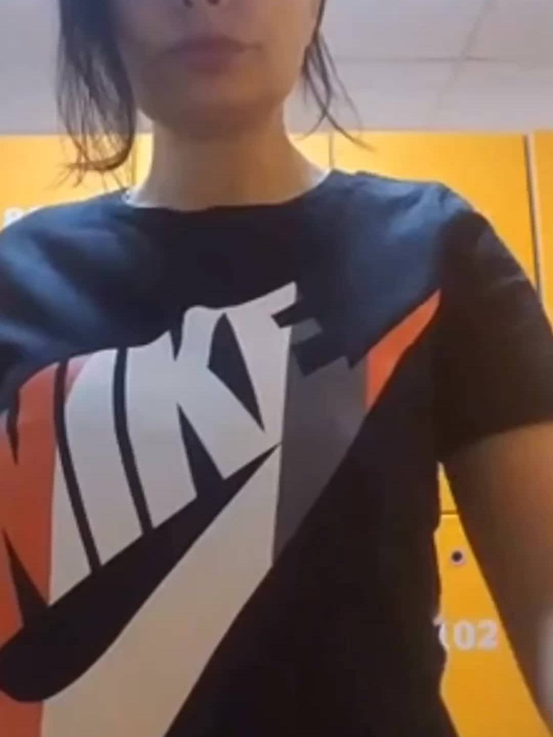 Claws reccomend nike dressing room
