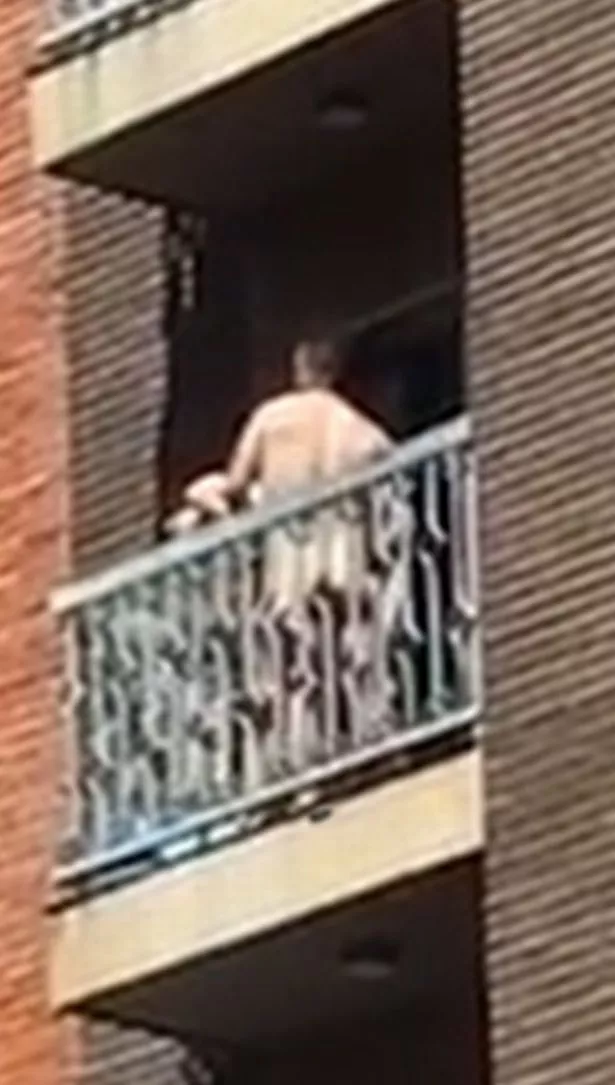 Aussie couple fucking hotel balcony