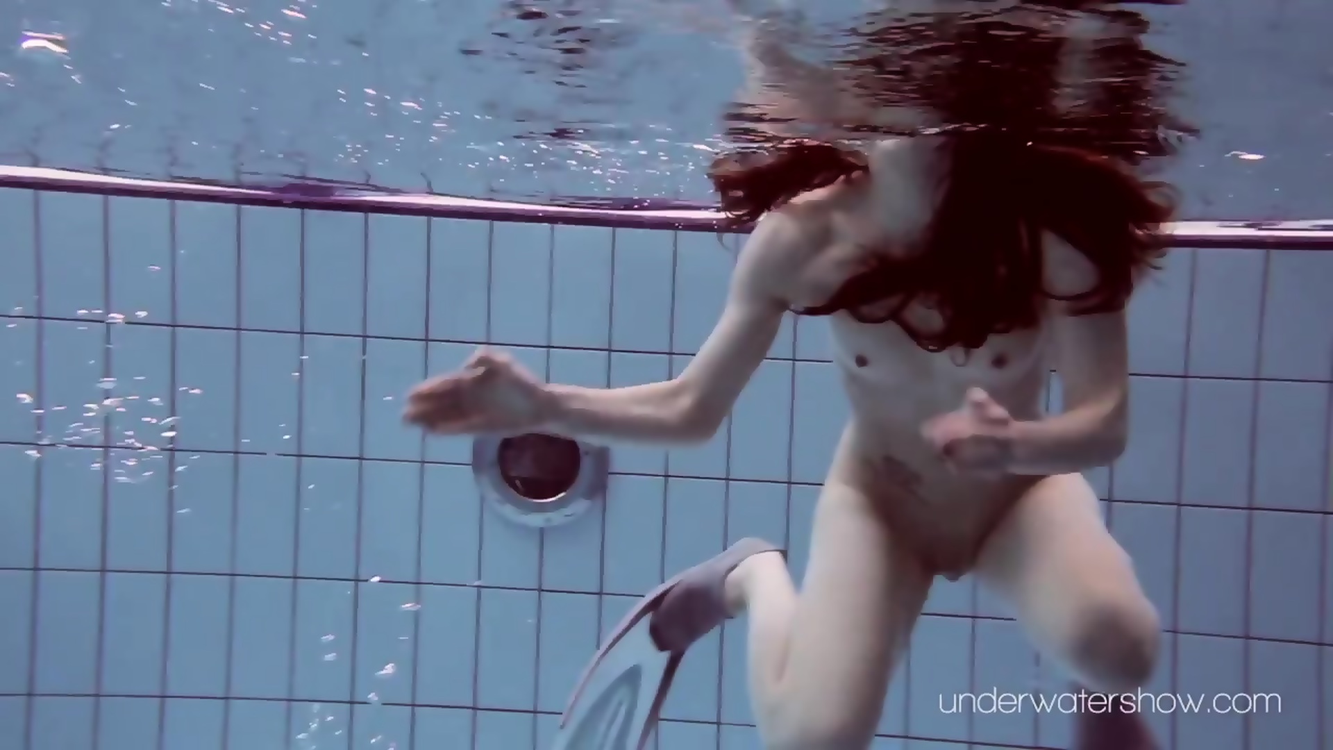 Underwater slut roxalana cheh naked