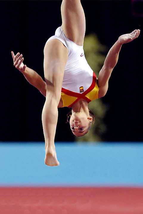 Boomerang recommendet crotch female gymnast