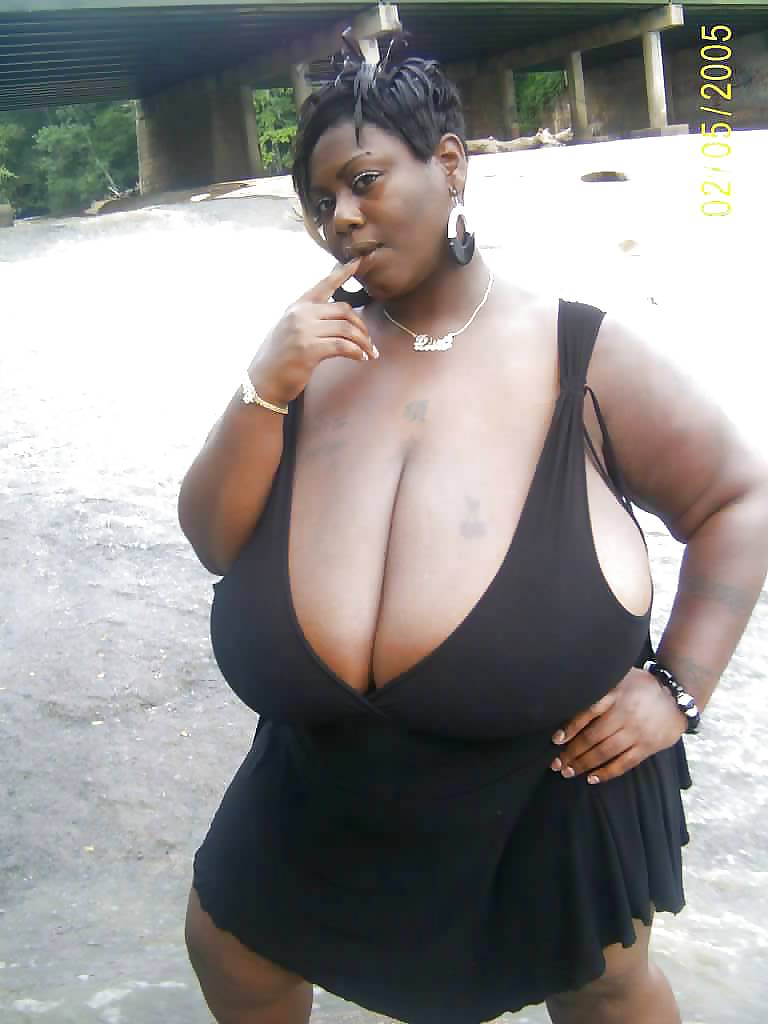 Ebony BBW babe with big boobs